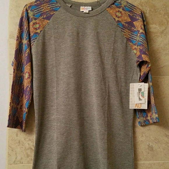LuLaRoe Tops - Lularoe xs plain grey Randy with design sleeves
